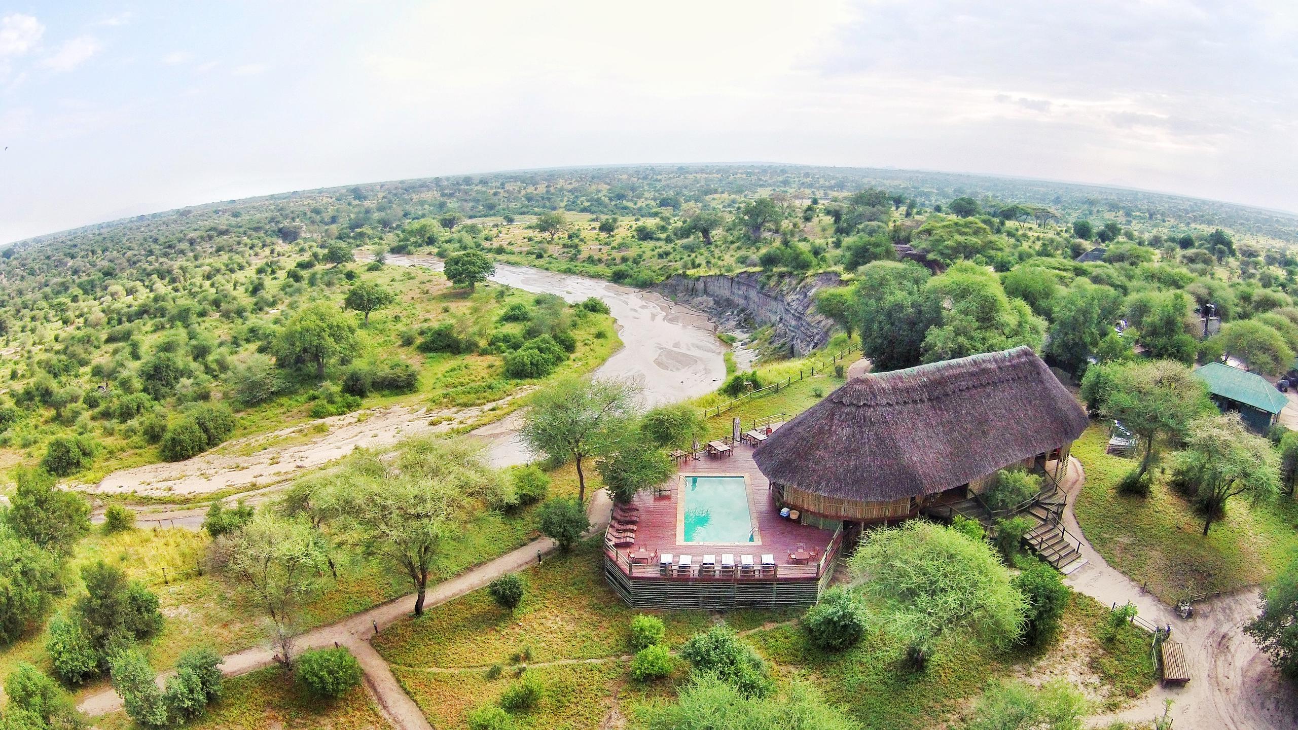Mbali Mbali Tarangire River