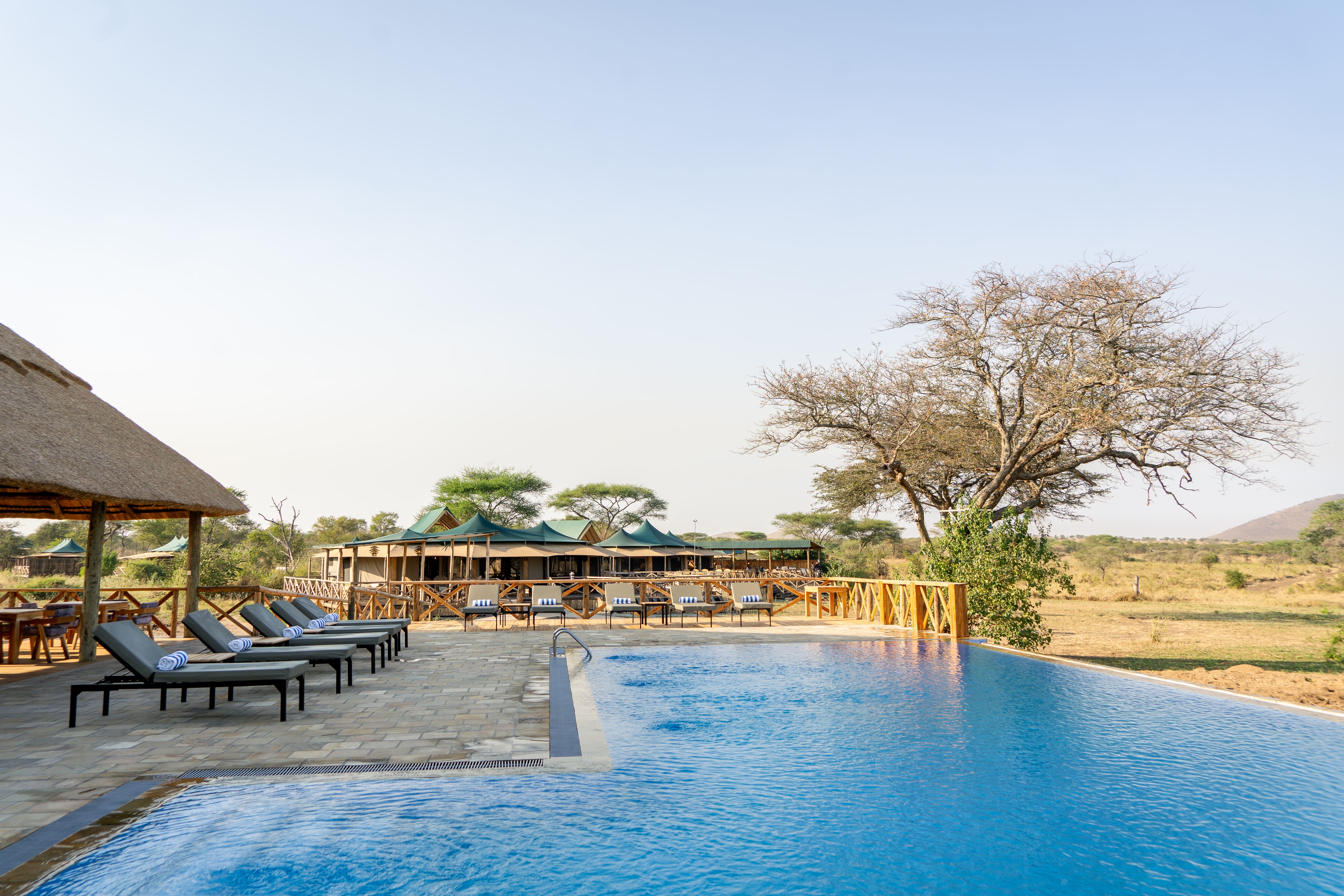 Nyota luxury safari camp in Central Serengeti